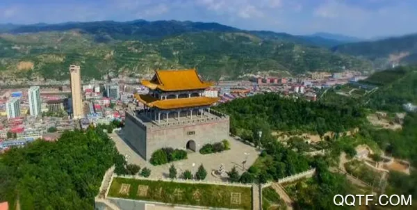 �ƺ�Plus2026����